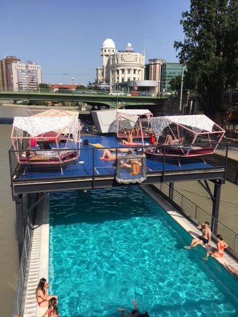 Badeschiff Wien